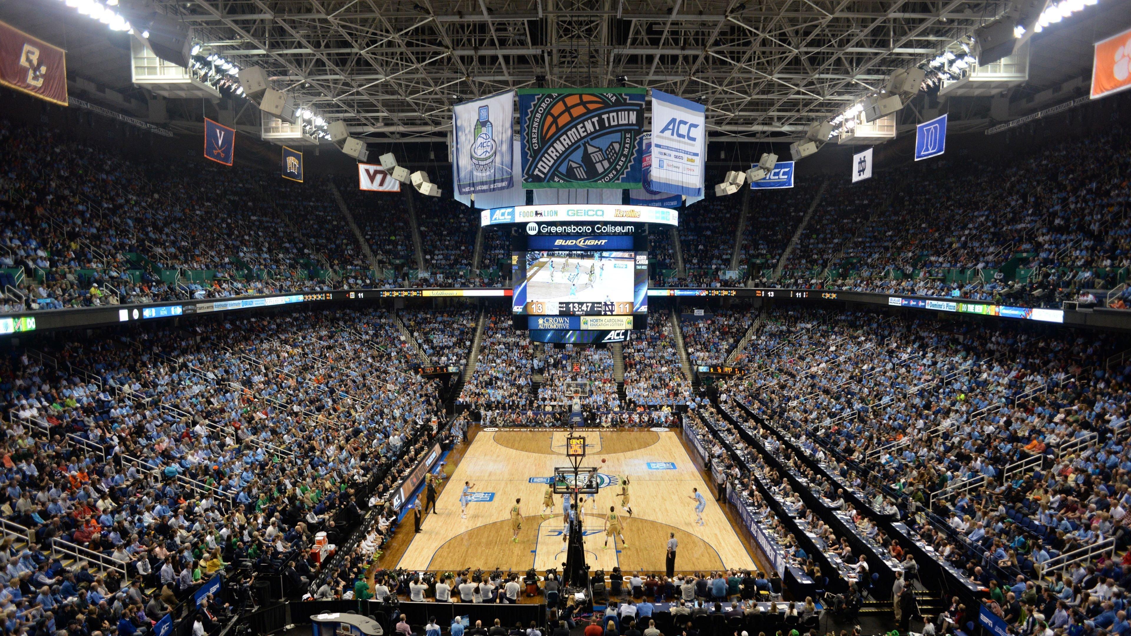 Holiday Inn Greensboro Coliseum By Ihg Esterno foto