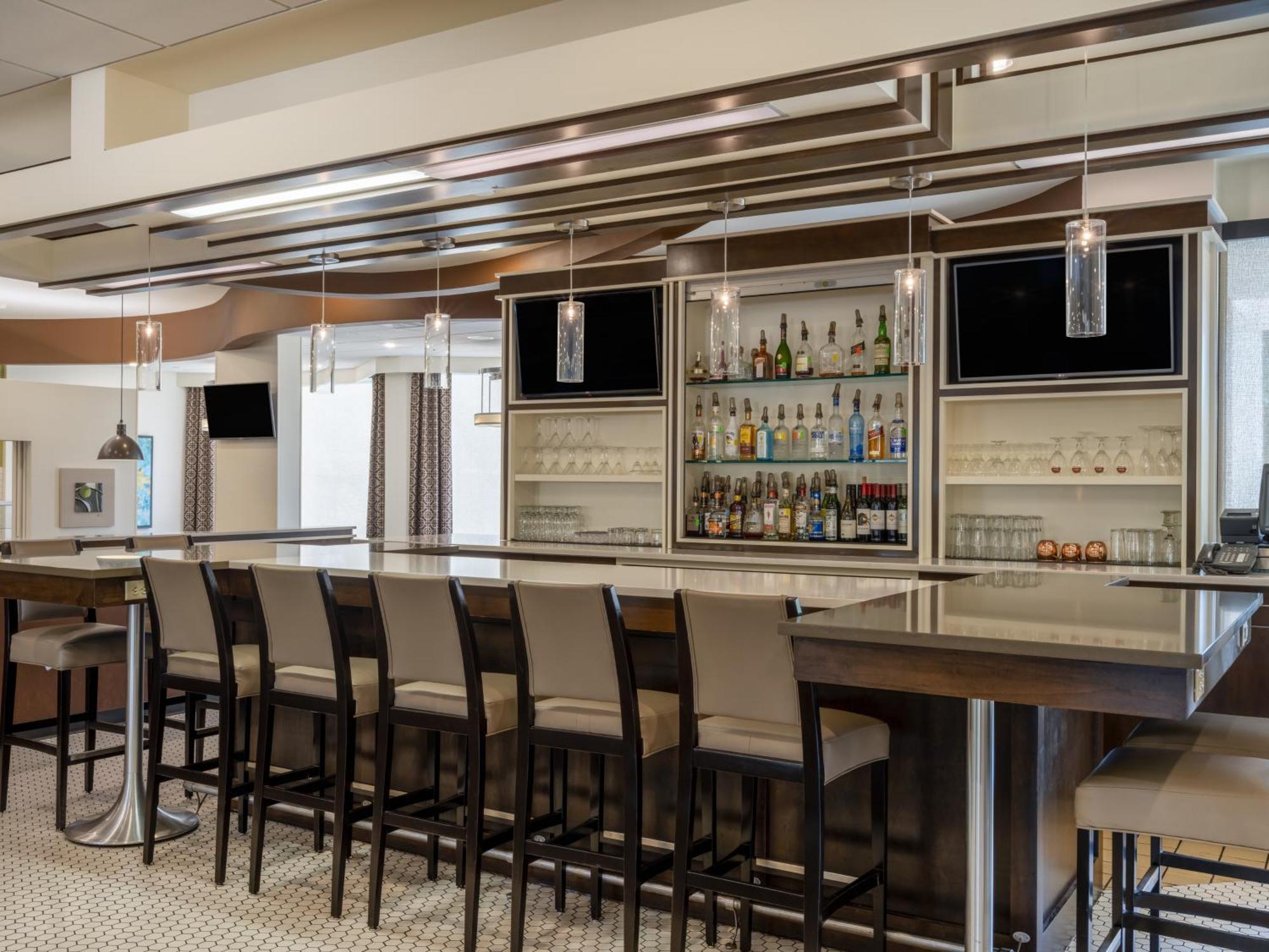 Holiday Inn Greensboro Coliseum By Ihg Esterno foto