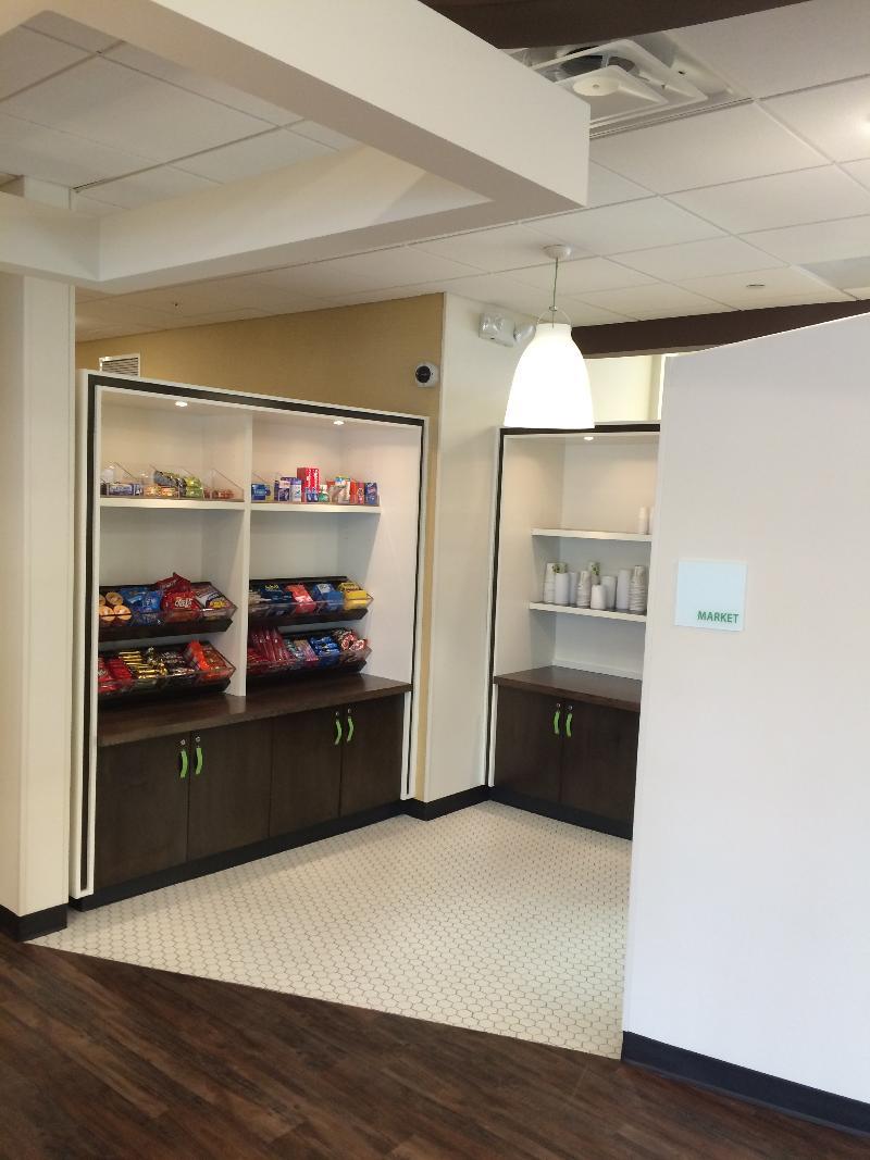 Holiday Inn Greensboro Coliseum By Ihg Esterno foto